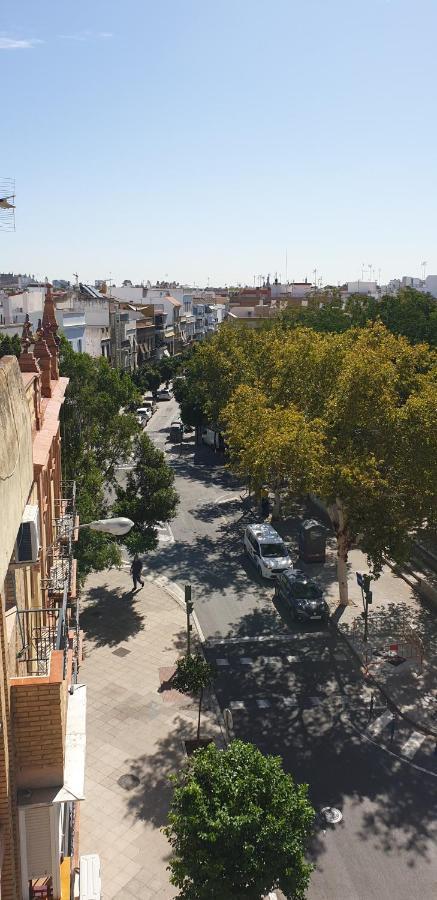 דירות סביליה Atico Aire De Triana מראה חיצוני תמונה