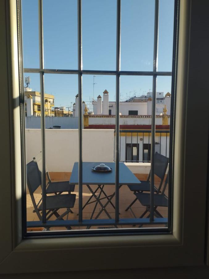 דירות סביליה Atico Aire De Triana מראה חיצוני תמונה